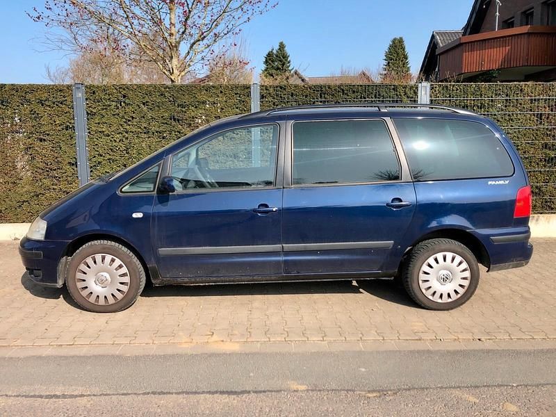 Gebraucht VW Sharan 115 PS (84 kW) 2001 Blau Van / Kleinbus