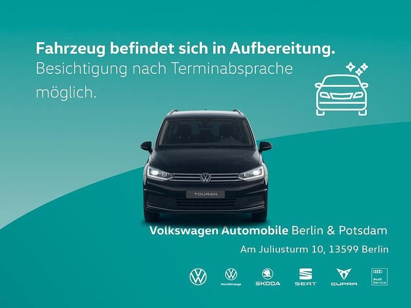 Gebraucht VW Touran Comfortline 150 PS (110 kW) 2025 Grenadillschwarz metallic Van / Kleinbus