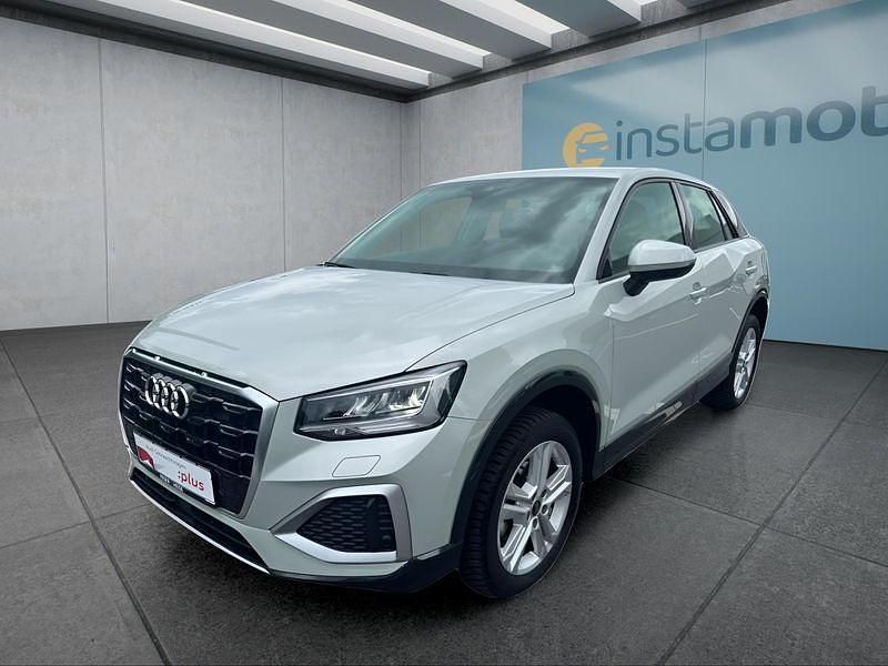 Silber Gebraucht 2024 Audi Q2 SUV | 29.749 € (Etwas zu teuer) - Bild 1/4