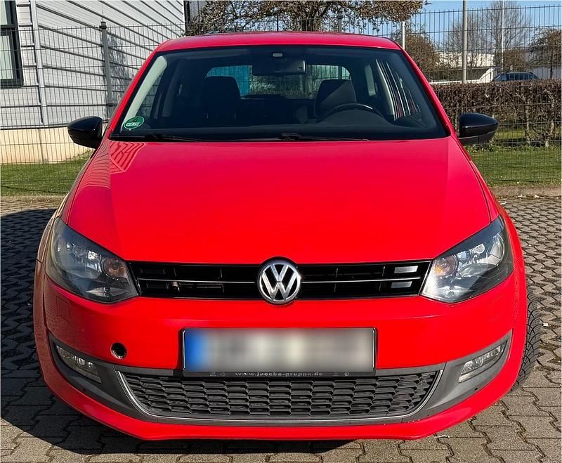 Gebraucht VW Polo Style 90 PS (66 kW) 2011 Rot Kleinwagen