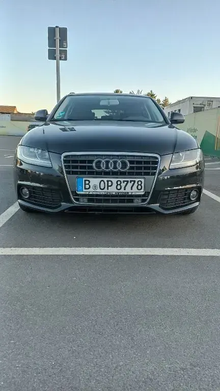 Gebraucht Audi A4 160 PS (117 kW) 2009 Schwarz Limousine