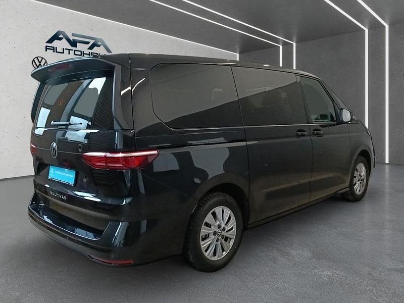 Gebraucht VW Multivan Life 150 PS (110 kW) 2025 Schwarz Van