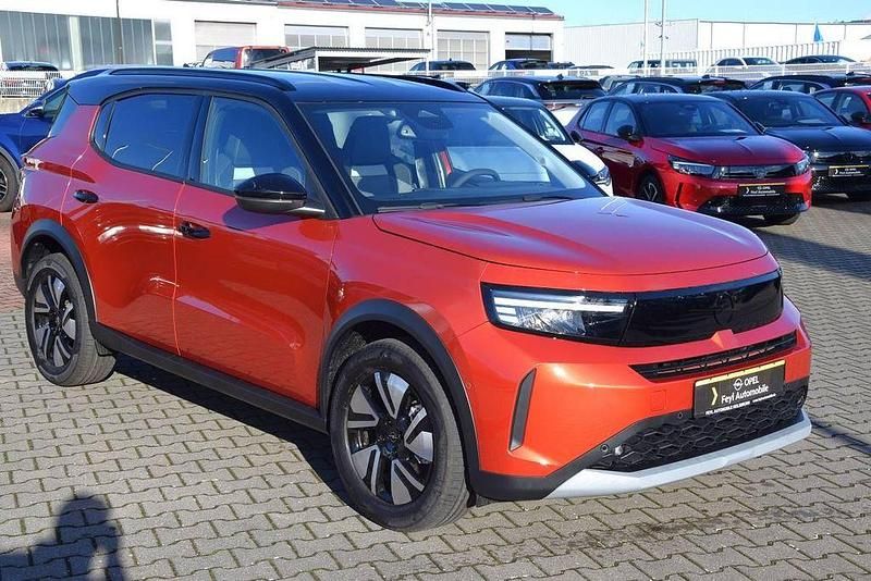 Neu Opel Frontera 145 PS (106 kW) 2025 Kanyon orange SUV