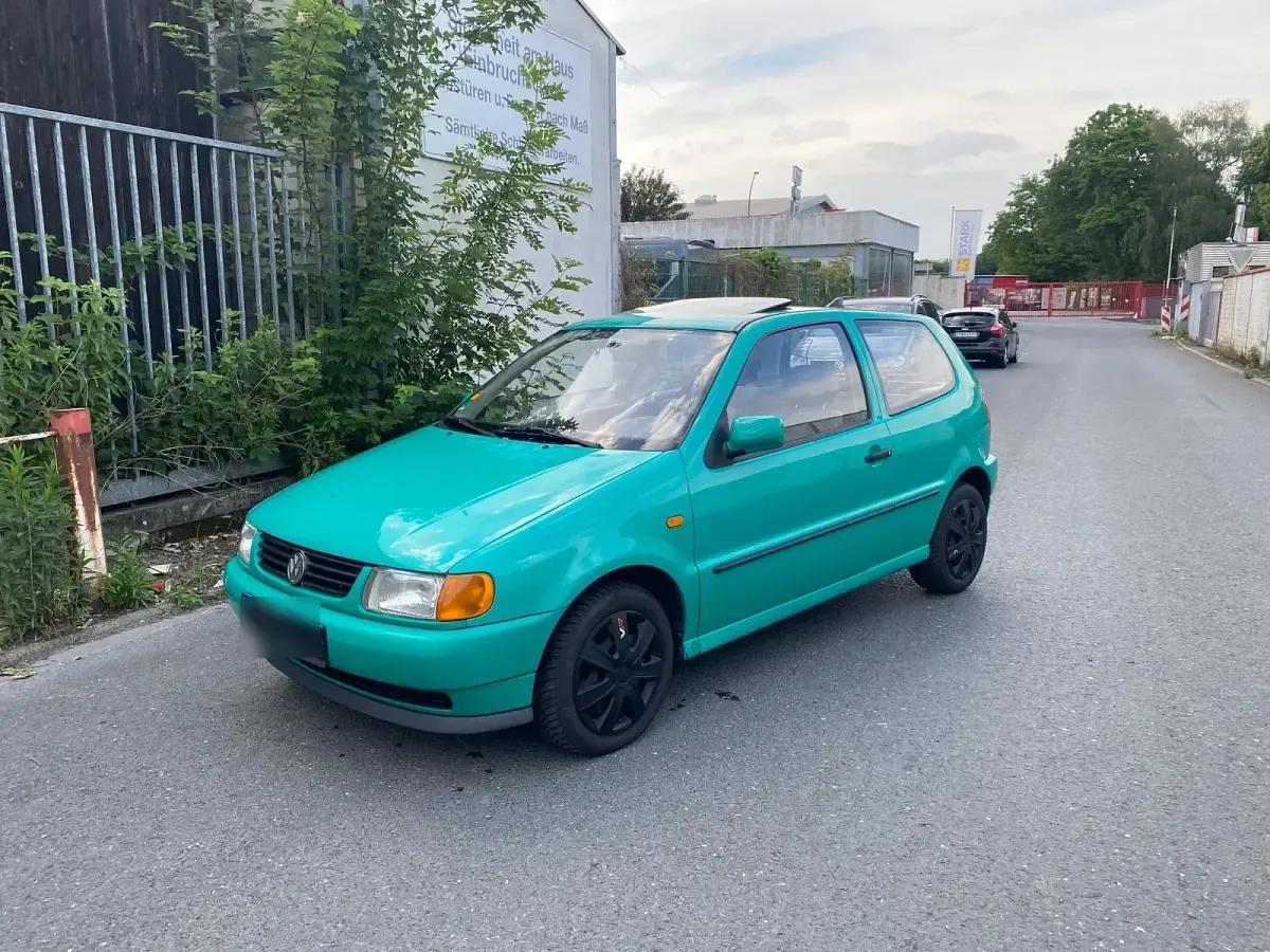 Gebraucht VW Polo 90 PS (66 kW) 1998 Grün Kleinwagen