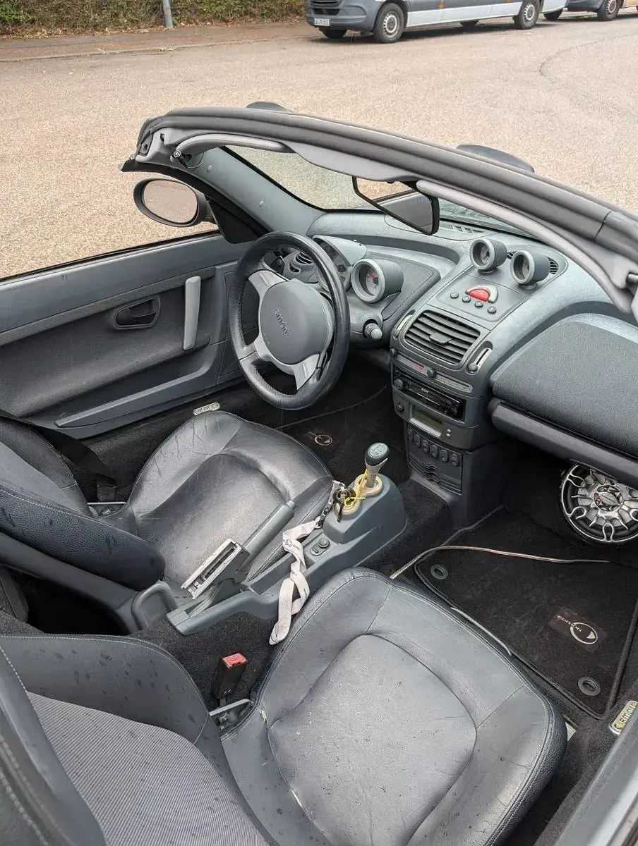 Gebraucht Smart Roadster 117 PS (86 kW) 2003 Schwarz Cabrio