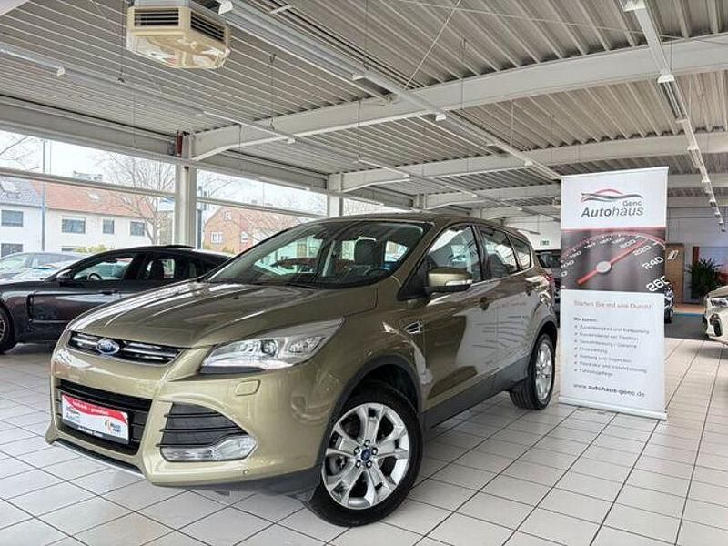 Gebraucht Ford Kuga Titanium 182 PS (133 kW) 2013 Braun SUV