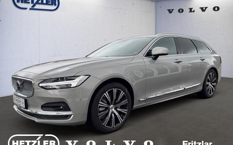 Gebraucht Volvo V90 Ultimate 197 PS (144 kW) 2024 Silver dawn metallic Kombi