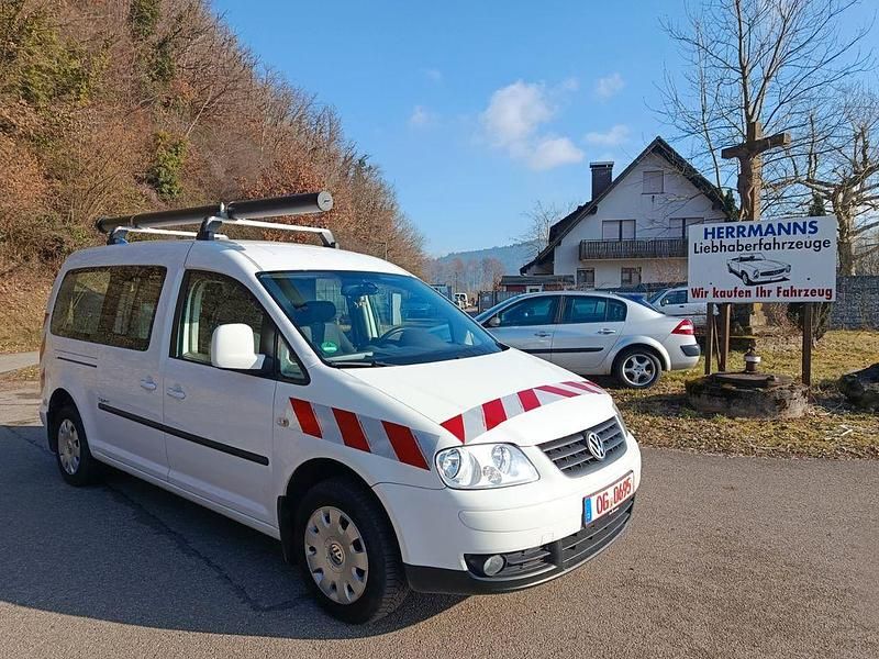 Weiß Gebraucht 2010 VW Caddy Maxi Life Team Van / Kleinbus | 10.900 € (Fairer Preis) - Bild 1/4