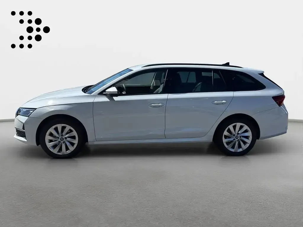 Gebraucht Skoda Octavia Selection 150 PS (110 kW) 2025 Moonweiß perleffekt Kombi