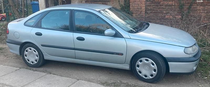 Gebraucht Renault Laguna 120 PS (88 kW) 2000 Grau Limousine