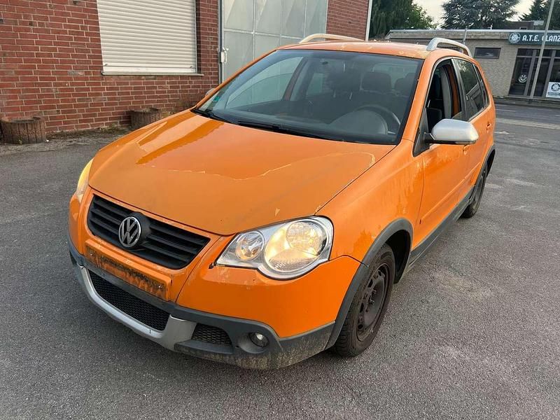 Orange Gebraucht 2007 VW Polo Cross Kleinwagen | 1.390 € - Bild 1/4