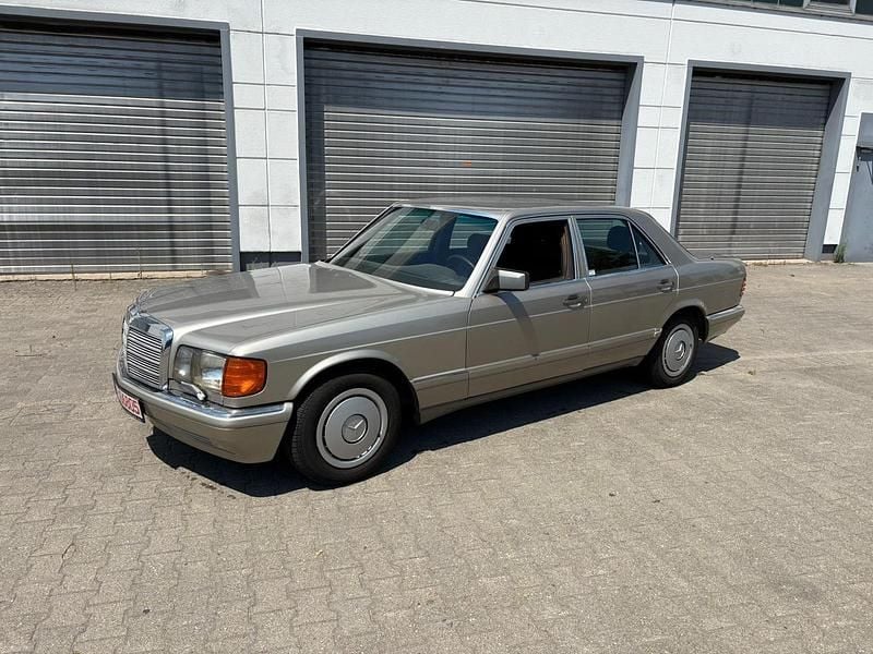 Andere farben Gebraucht 1987 Mercedes 420 SE Limousine | 4.300 € - Bild 1/4