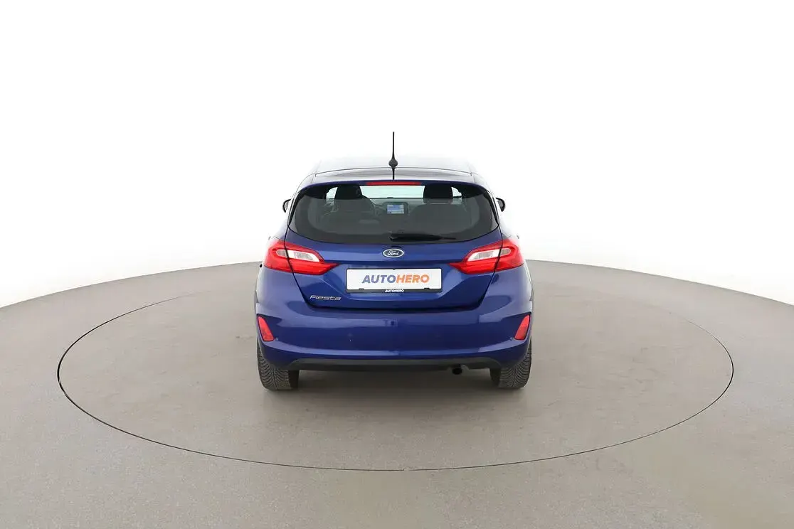 Gebraucht Ford Fiesta Trend 71 PS (52 kW) 2017 Blau Kleinwagen
