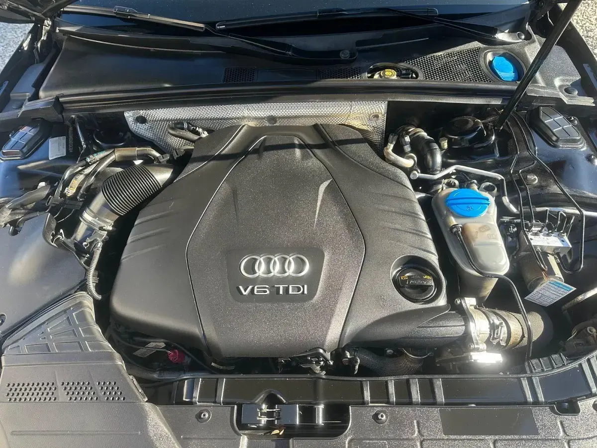 Gebraucht Audi A4 Ambiente 245 PS (180 kW) 2012 Schwarz Kombi