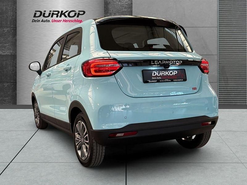 Neu Leapmotor T03 69 kW (95 PS) 2026 Blau Kleinwagen