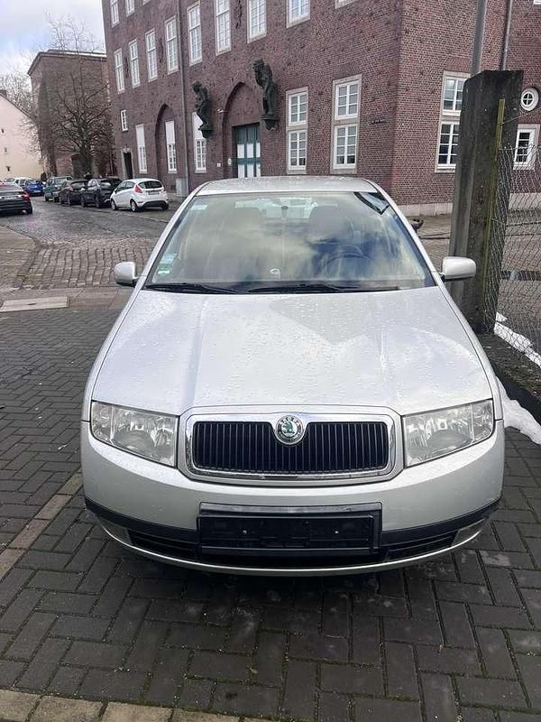 Gebraucht Skoda Fabia Comfort 101 PS (74 kW) 2002 Limousine