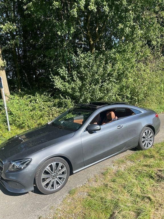 Gebraucht Mercedes E200 184 PS (135 kW) 2018 Grau Coupé