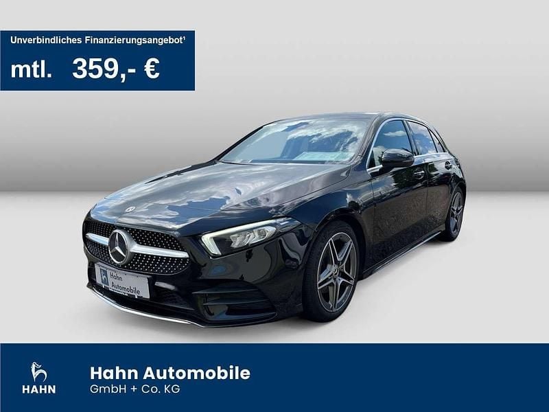Schwarz Gebraucht 2022 Mercedes A180 AMG line Limousine | 25.930 € (Fairer Preis) - Bild 1/3