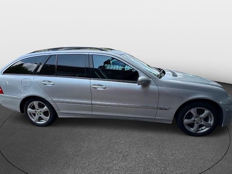 Gebraucht Mercedes C280 Avantgarde 231 PS (169 kW) 2006 Silber Limousine