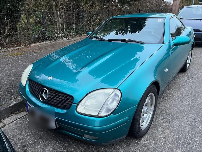Grün Gebraucht 1998 Mercedes SLK200 Cabrio | 1.599 € (Fairer Preis) - Bild 1/4