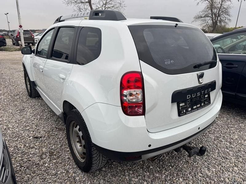 Gebraucht Dacia Duster Black Shadow 125 PS (91 kW) 2017 Weiß SUV