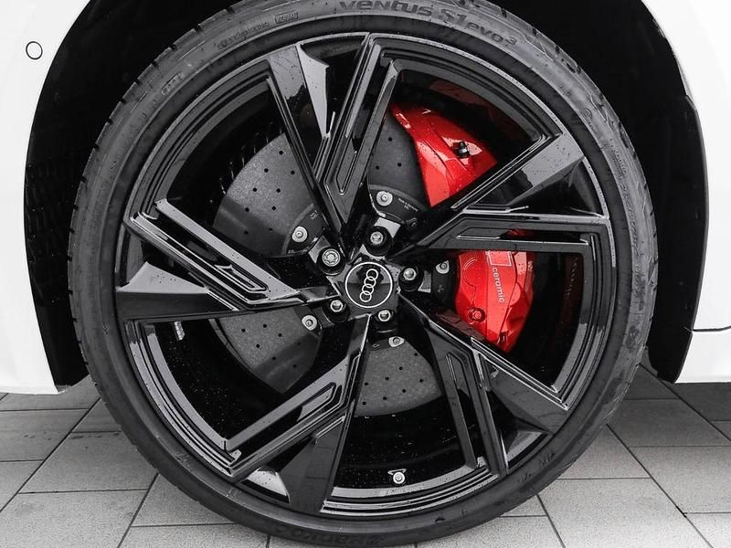 Gebraucht Audi RS6 Performance 630 PS (463 kW) 2026 Gletscherweiß metallic Kombi