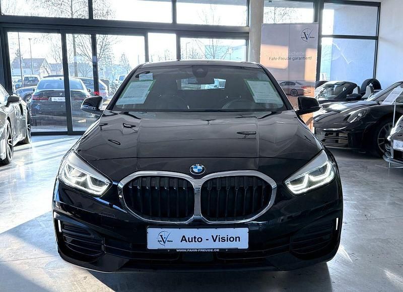 Gebraucht BMW 118 Advantage 136 PS (100 kW) 2022 Schwarz Kleinwagen