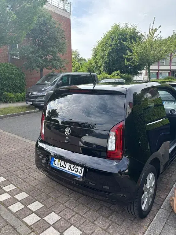Gebraucht Skoda Citigo Active 68 PS (50 kW) 2018 Schwarz Kleinwagen