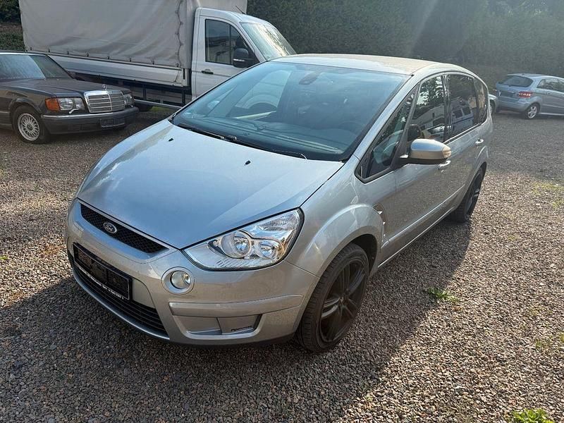 Grau Gebraucht 2007 Ford S-MAX S Van / Kleinbus | 3.499 € (Fairer Preis) - Bild 1/4