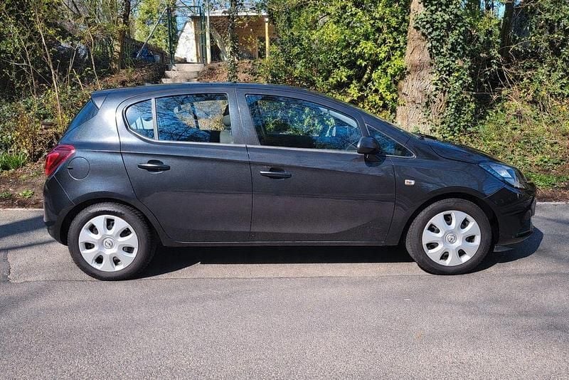 Gebraucht Opel Corsa Edition 90 PS (66 kW) 2016 Schwarz Kleinwagen