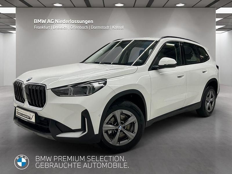 Weiß Gebraucht 2024 BMW X1 Shadowline SUV | 35.970 € (Superpreis) - Bild 1/4