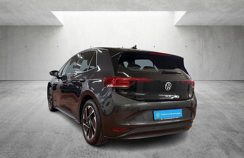 Gebraucht VW ID.3 Pro Performance 150 kW (204 PS) 2021 Grau Kleinwagen