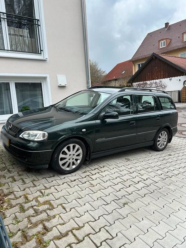 Gebraucht Opel Astra 84 PS (61 kW) 2002 Grün Kombi