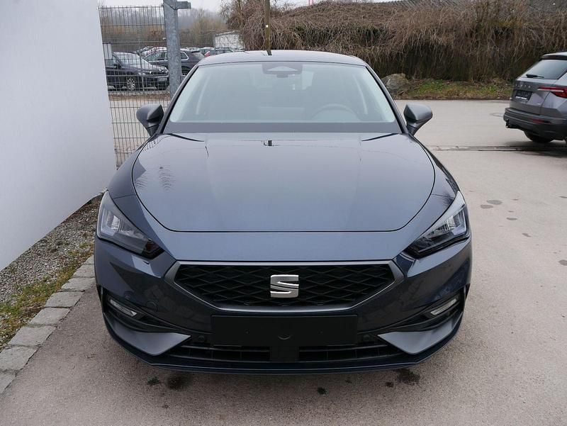 Neu Seat Leon FR 150 PS (110 kW) 2026 Magnetic tech grey Limousine