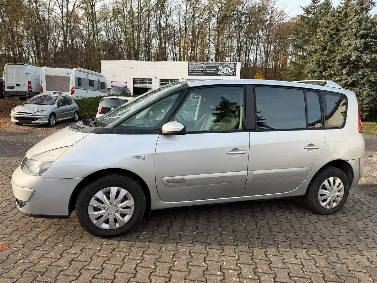 Używany Renault Espace 136 KM (100 kW) 2005 Srebrny Minivan