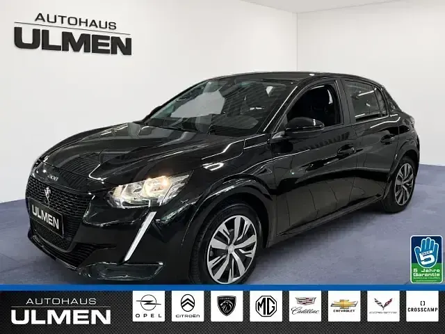 Gebraucht Peugeot e-208 Active 100 kW (136 PS) 2021 Schwarz Kleinwagen