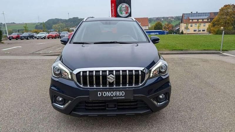 Gebraucht Suzuki SX4 S-Cross Comfort+ 129 PS (94 kW) 2021 Dunkel blau metallic SUV