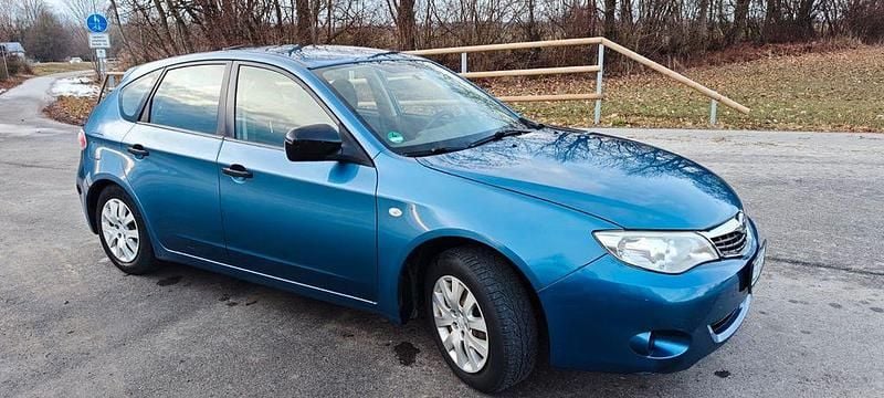 Blau Gebraucht 2009 Subaru Impreza Limousine | 950 € (Fairer Preis) - Bild 1/4