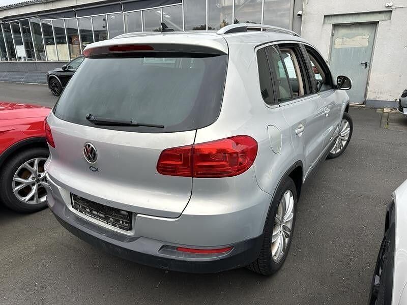 Gebraucht VW Tiguan Track & Field 200 PS (147 kW) 2012 Silber SUV