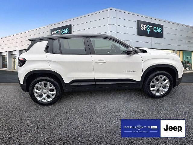 Neu Jeep Avenger Altitude 101 PS (74 kW) 2025 Schwarz SUV