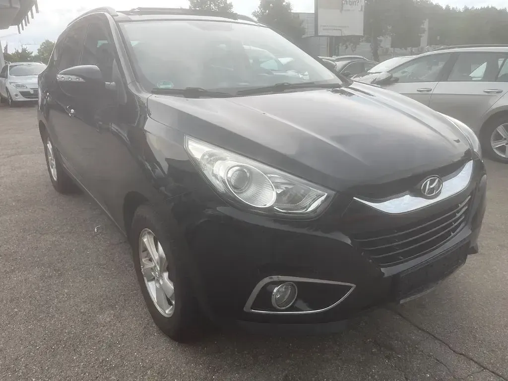 Gebraucht Hyundai ix35 Style 135 PS (99 kW) 2012 Schwarz SUV