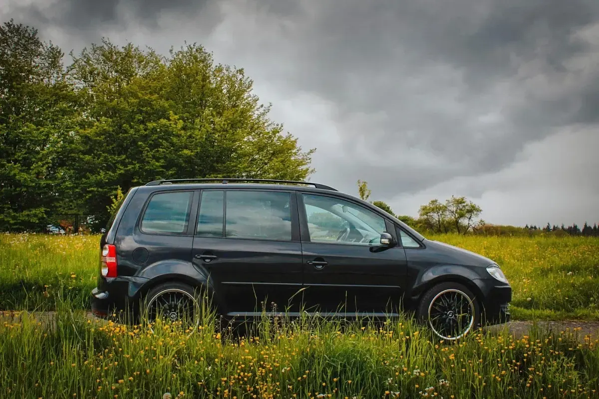 Gebraucht VW Touran 102 PS (75 kW) 2007 Schwarz Van / Kleinbus