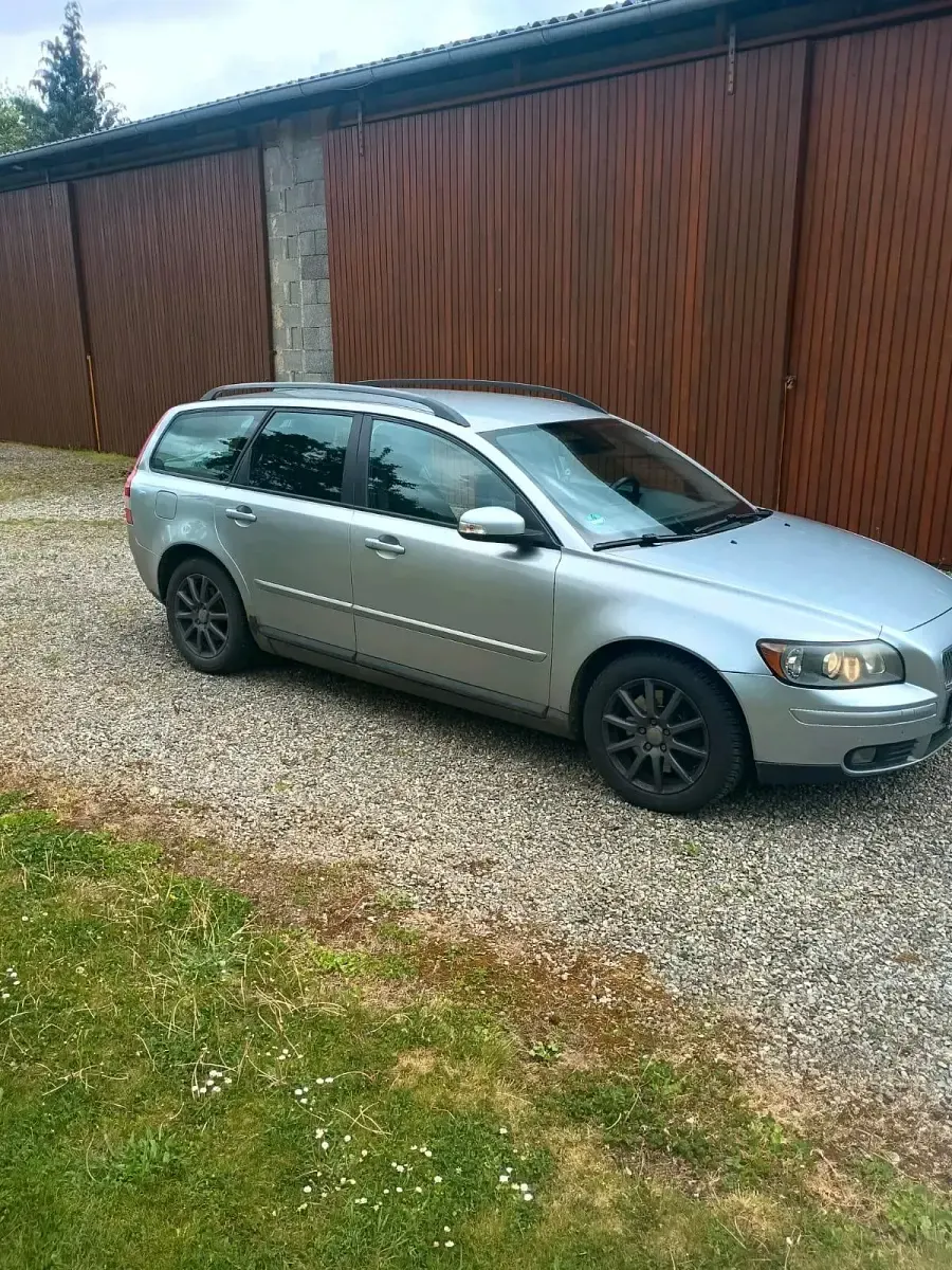 Second-hand Volvo V50 180 CP (132 kW) 2006 Argintiu Break