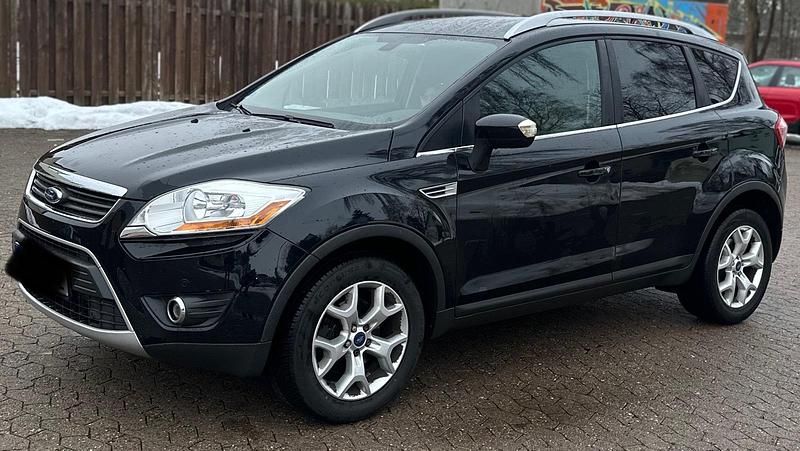 Schwarz Gebraucht 2011 Ford Kuga SUV | 3.900 € (Superpreis) - Bild 1/4
