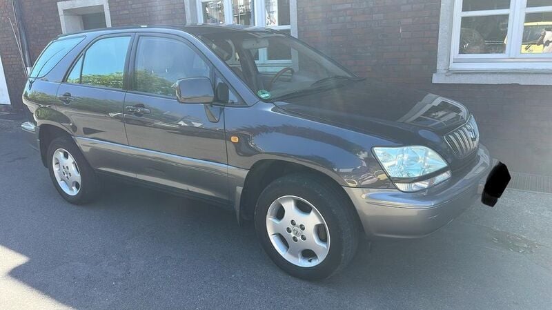 Braun Gebraucht 2001 Lexus RX300 SUV | 2.800 € (Superpreis) - Bild 1/4