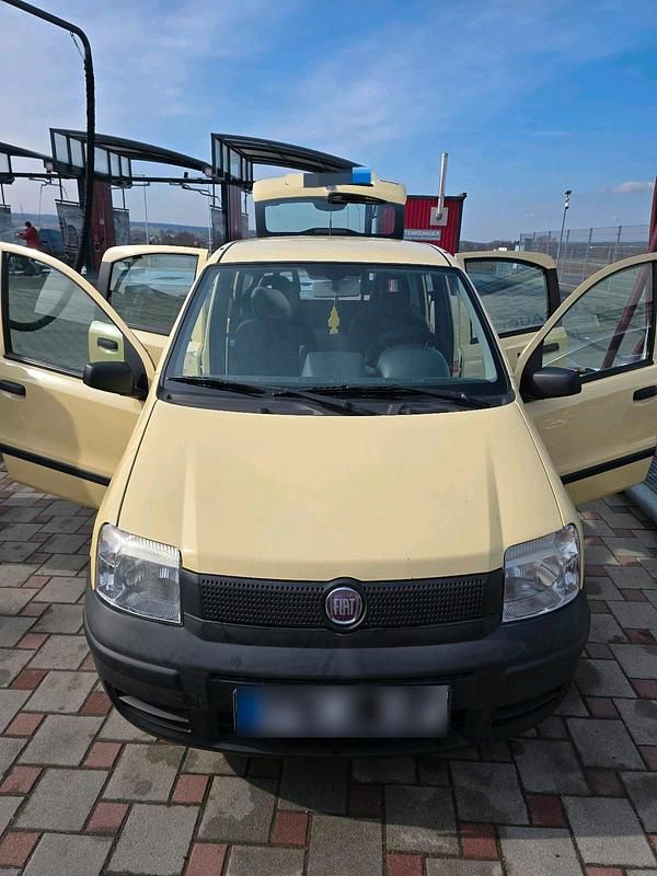 Gebraucht Fiat Panda 54 PS (39 kW) 2009 Gelb Kleinwagen