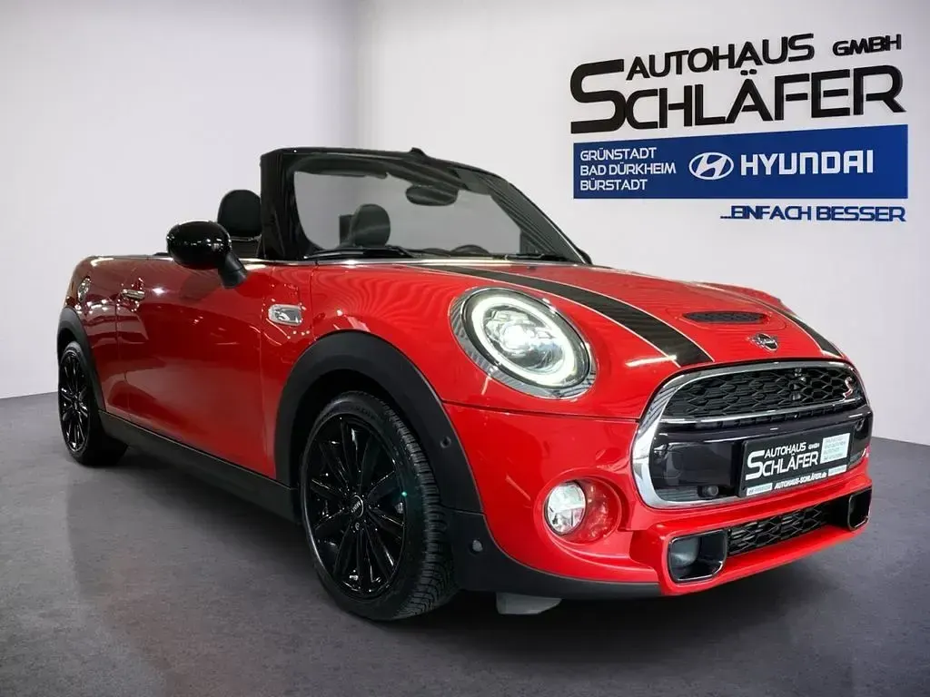 Gebraucht Mini Cooper S Cabriolet 192 PS (141 kW) 2018 Chili red Cabrio