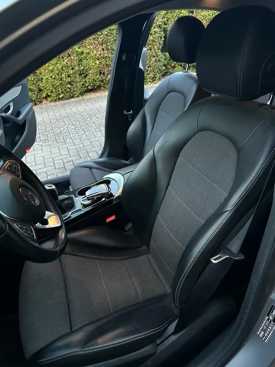 Gebraucht Mercedes C200 136 PS (100 kW) 2015 Grau Limousine