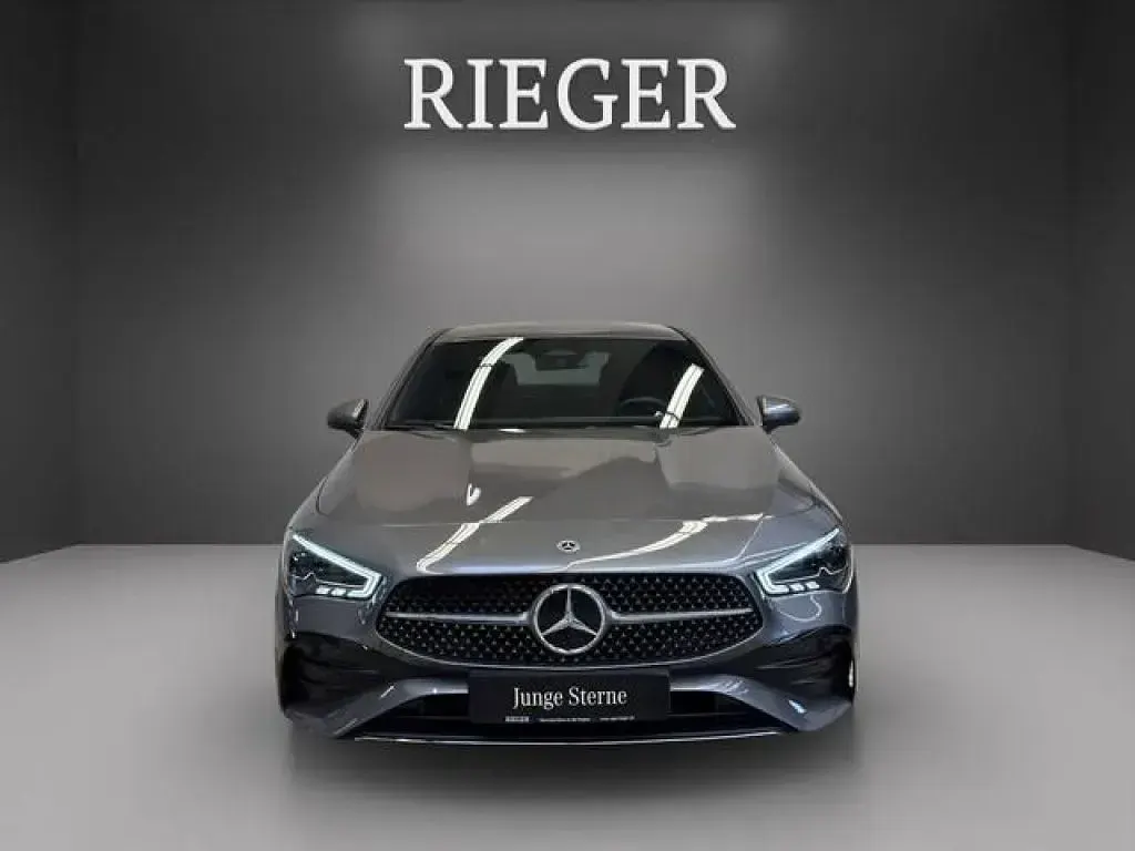 Gebraucht Mercedes CLA220 AMG 190 PS (139 kW) 2024 Grau Limousine