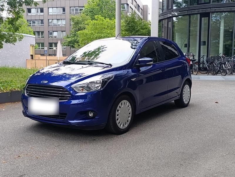 Gebraucht Ford Ka Plus 86 PS (63 kW) 2018 Blau Kleinwagen